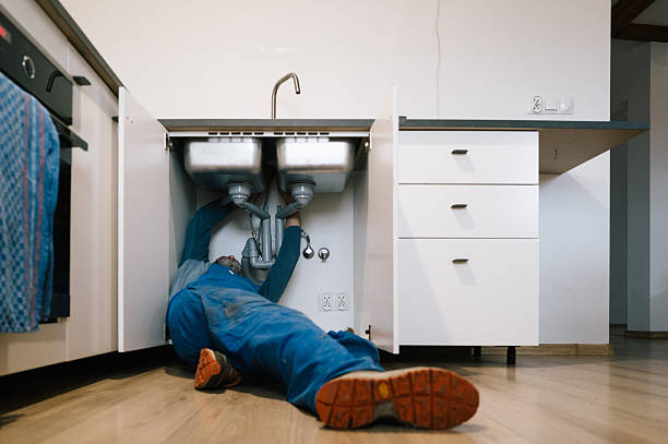 Professional Drain Cleaning technician working in Plymouth, OH